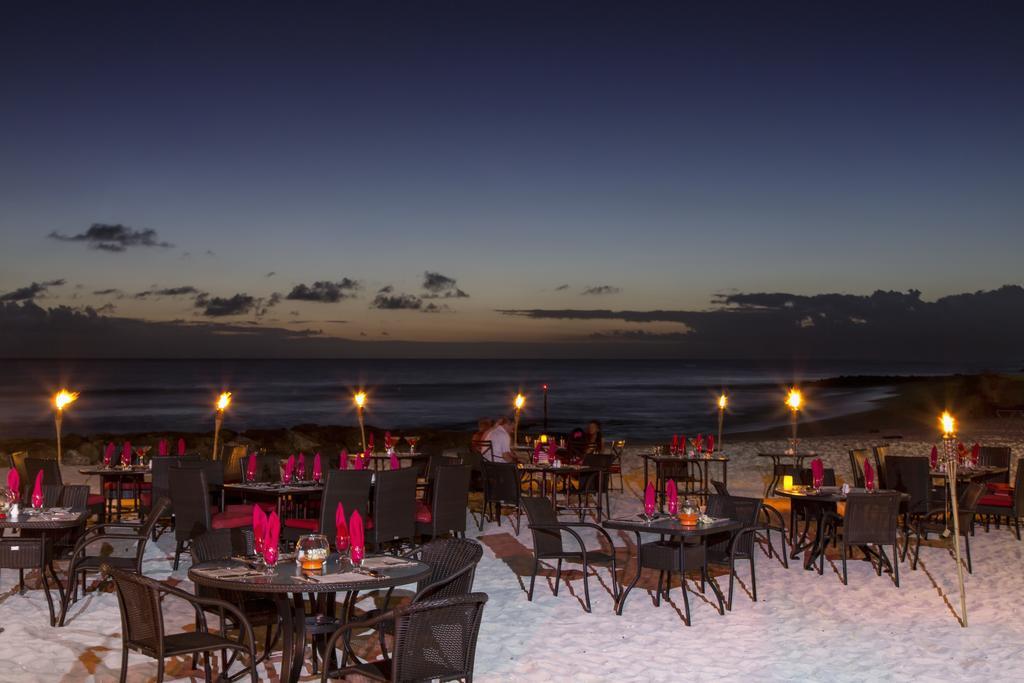 Ocean Two Resort - Breakfast Included By Ocean Hotels Saint Lawrence Gap Exterior foto